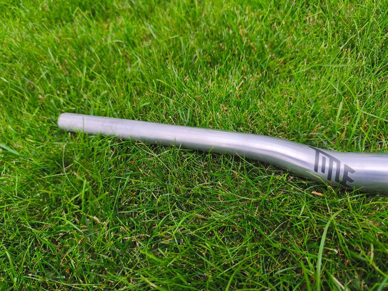 Used Chromag Custom Made Title Handlebars bike — image 4 of 6