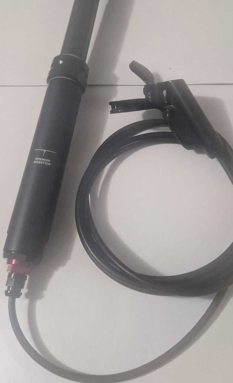 RockShox Reverb Dropper Post bike d'occasion — image 2 sur 4