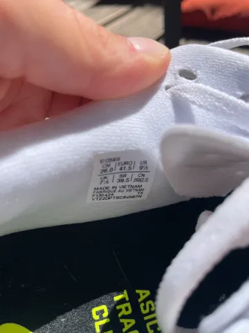 Used Asics Novablast 5 bike — image 9 of 9