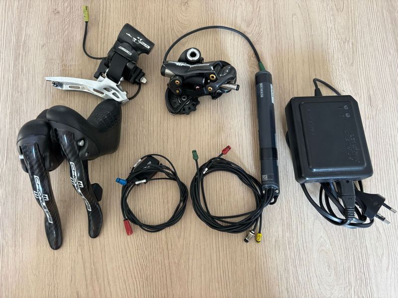 Used Campagnolo Chorus EPS 11 Speed Groupset Groupset