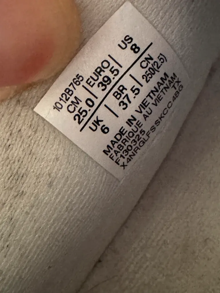 Used Asics Gel Novablast 5 bike — image 15 of 15