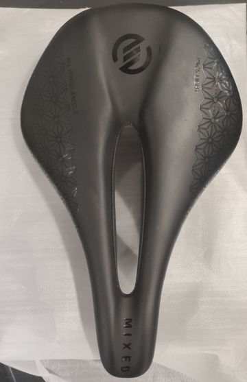 Used Mixed Saddle 6D bike — image 1 of 4