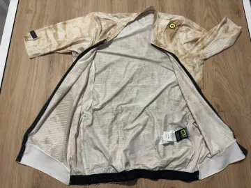 Used ALE Ss Jersey 2025 bike — image 8 of 12