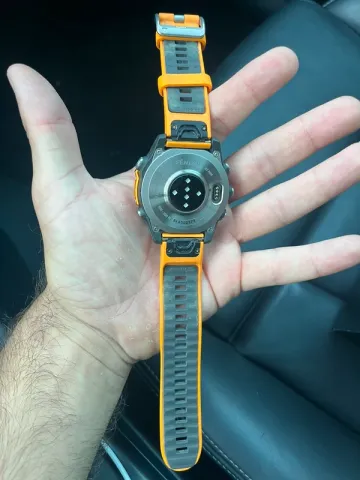 Used Garmin Fenix 8 Sapphire bike — image 3 of 7