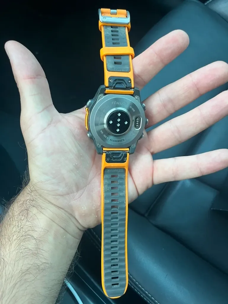 Used Garmin Fenix 8 Sapphire bike — image 3 of 7