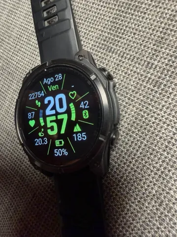 Used Garmin Fenix 8 47mm Amoled Sapphire bike — image 6 of 9