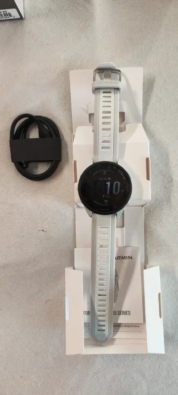 Used Garmin Forerunner 165 bike — image 3 of 9