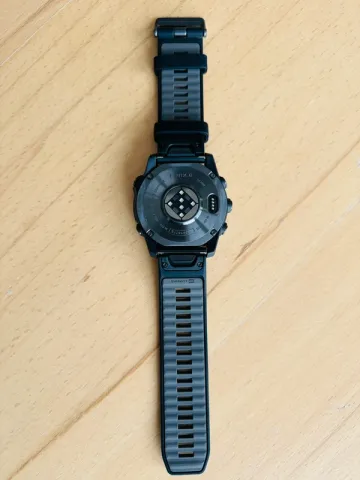 Used Garmin fénix 8 amoled sapphire 51mm bike — image 3 of 3