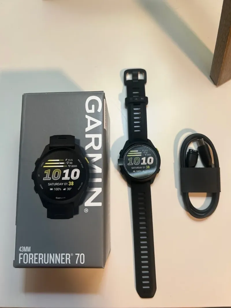 Used Garmin Forerunner 70 Electronics