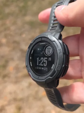 Used Garmin Instinct 2 bike — image 4 of 11