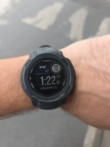 Used Garmin Instinct 2 bike — image 2 of 11