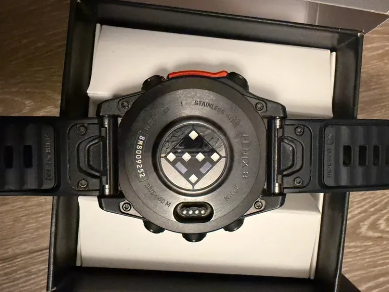 Used Garmin fenix 8 47mm bike — image 4 of 4