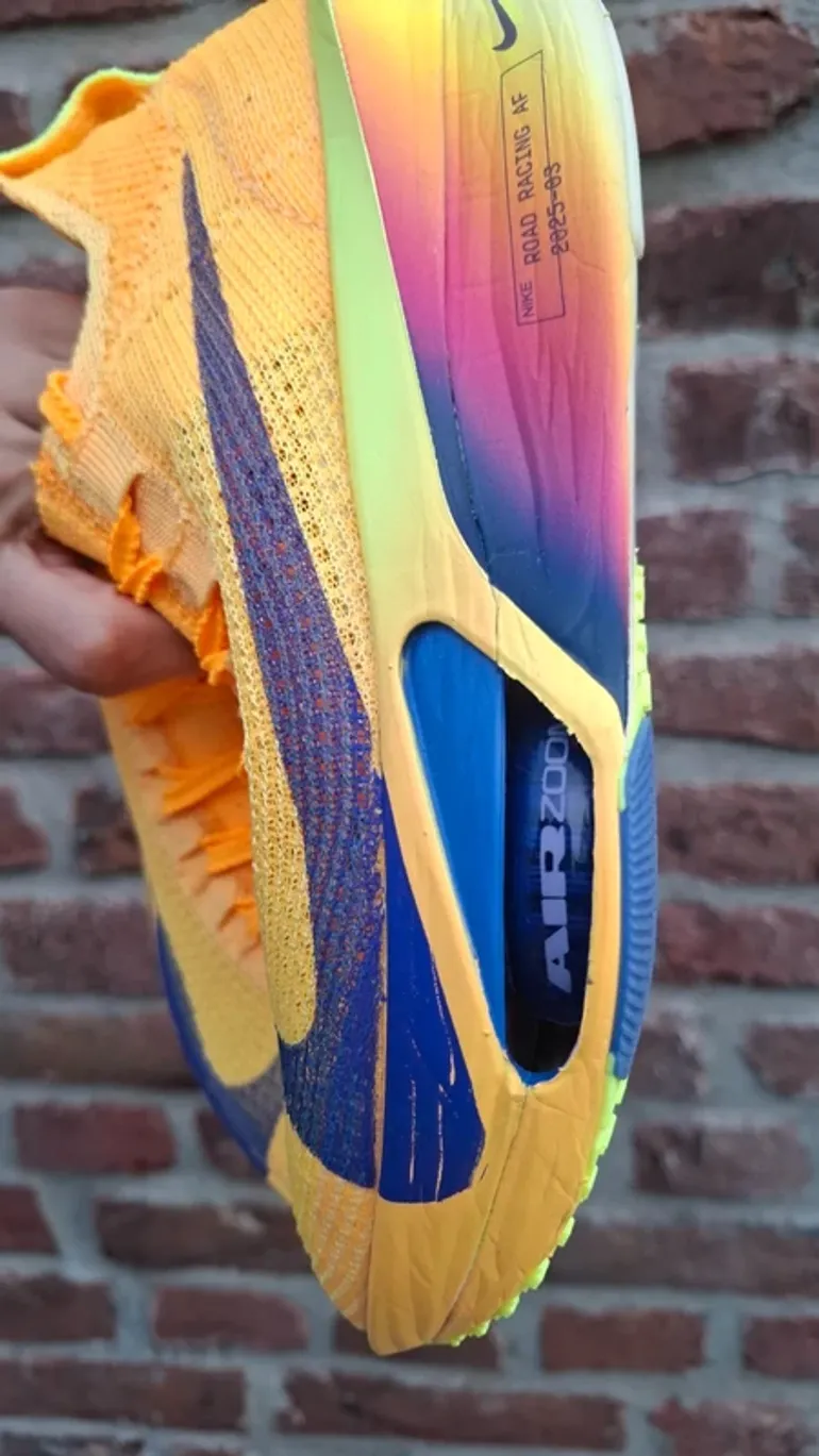Used Nike Air Zoom Alphafly Next% 3 bike — image 6 of 12