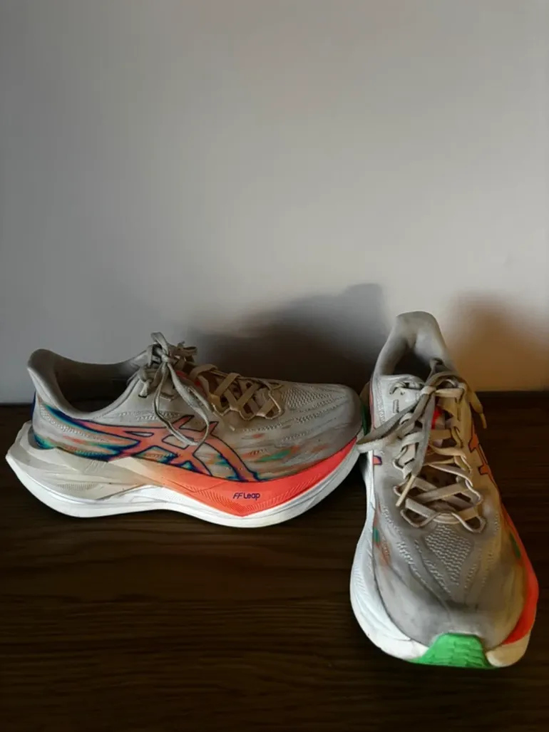 Used Asics Superblast bike — image 3 of 8