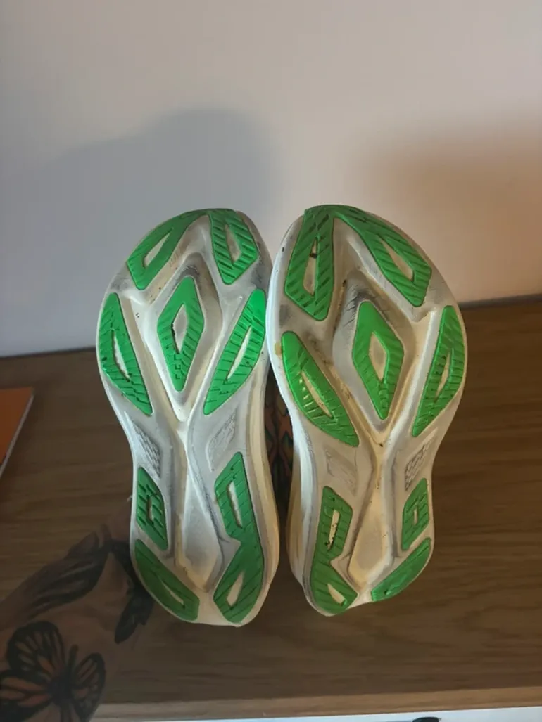 Used Asics Superblast bike — image 8 of 8