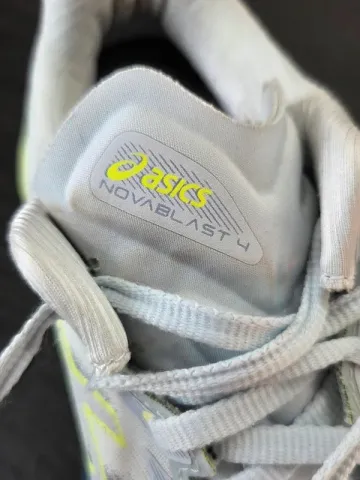 Used Asics Novablast 4 bike — image 15 of 15