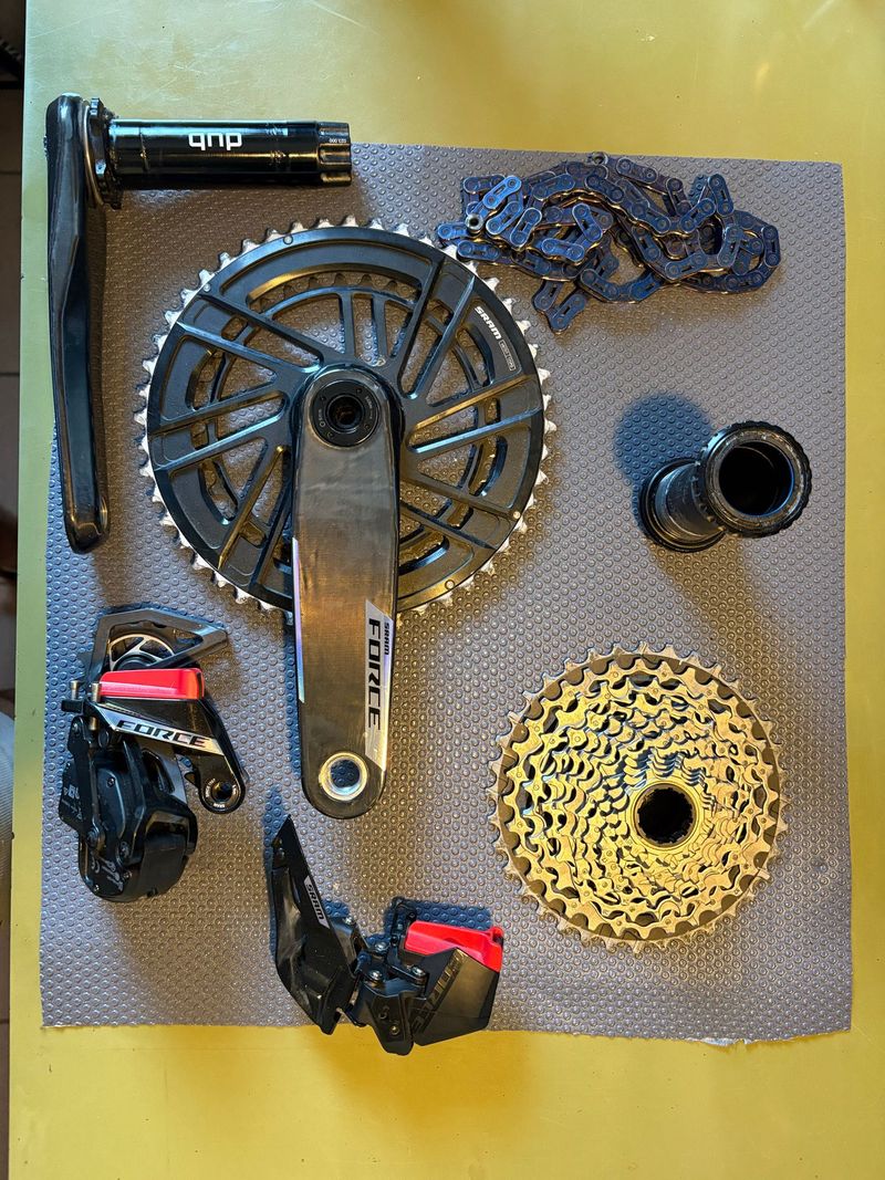 Used Sram Force 2x Drivetrain 2025 Groupset