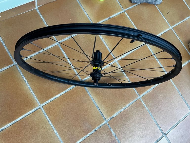 Použité Mavic Allroad SL 25 Hookless 2024 bike — obrázek 13 z 28