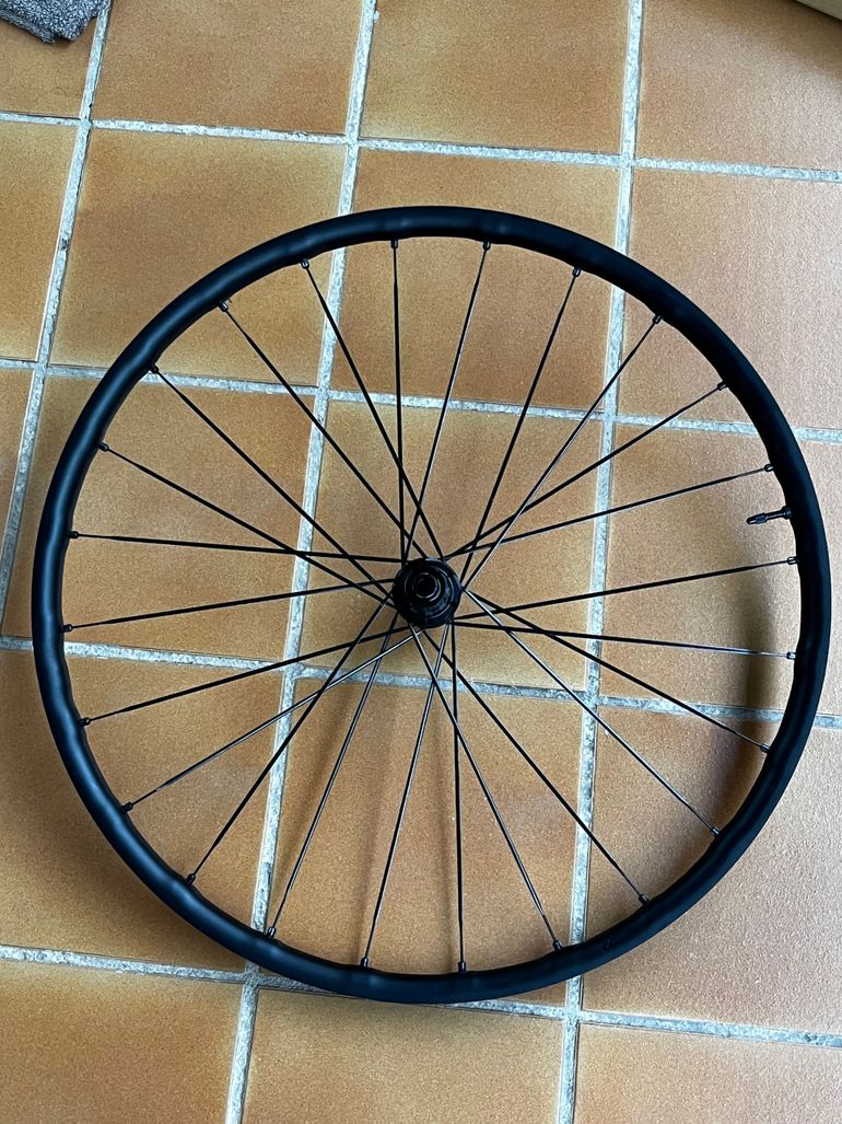 Použité Mavic Allroad SL 25 Hookless 2024 bike — obrázek 20 z 28