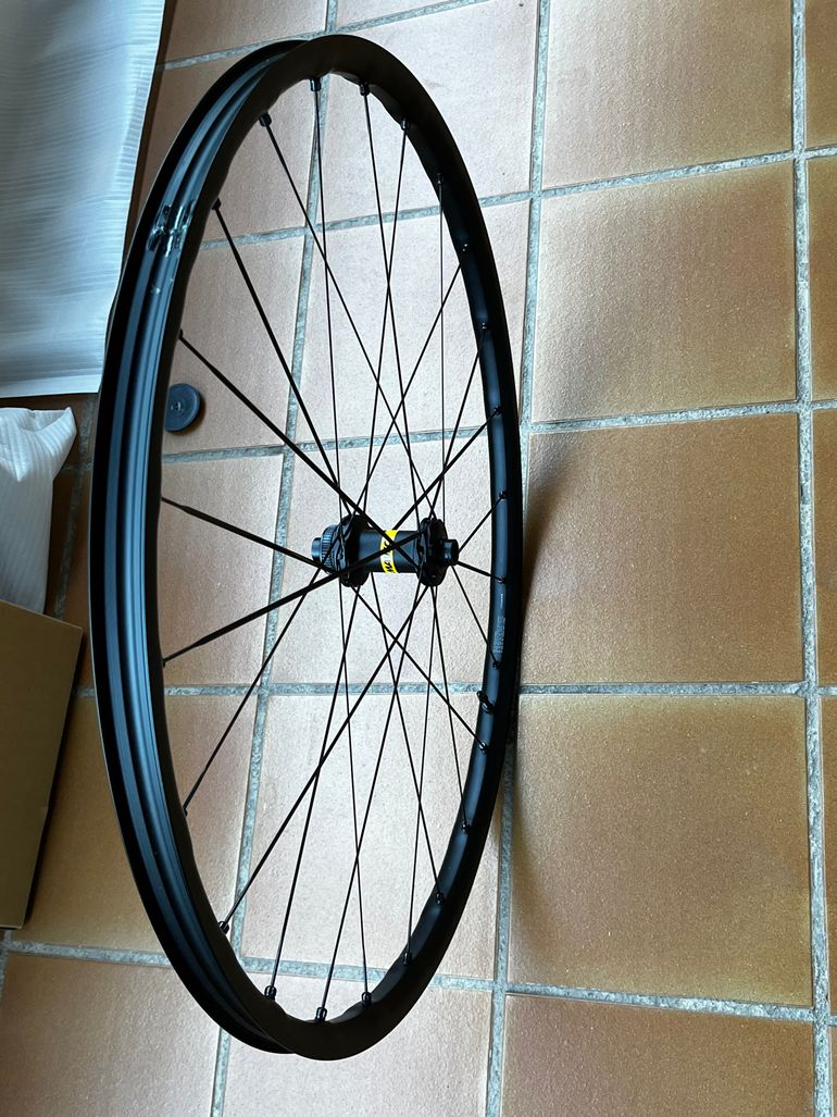 Použité Mavic Allroad SL 25 Hookless 2024 bike — obrázek 3 z 28