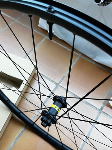 Použité Mavic Allroad SL 25 Hookless 2024 bike — obrázek 12 z 28