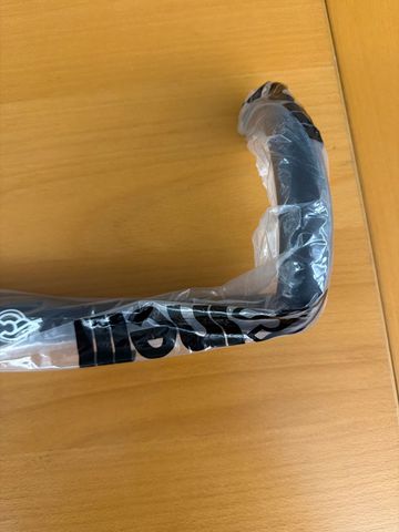 Použité Cinelli Manubrio Handlebar 2024 bike — obrázek 2 z 3