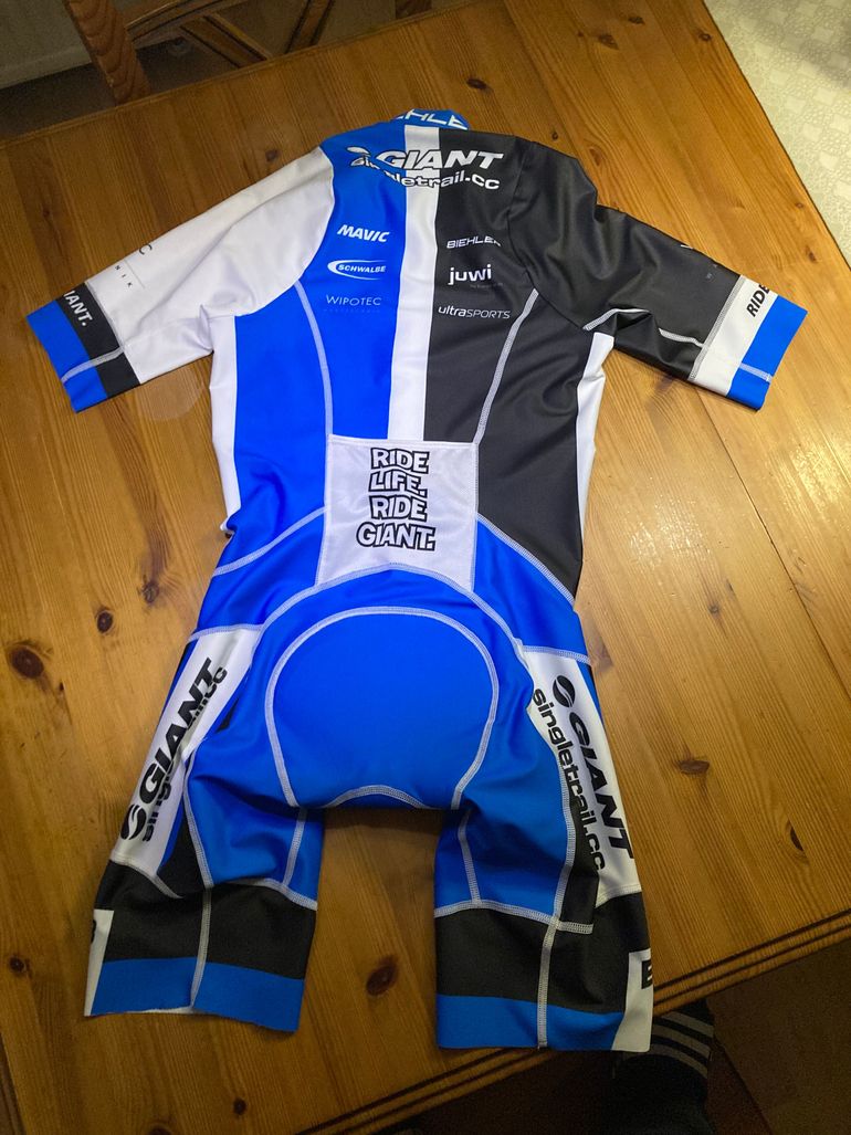 Biehler Radsportbekleidung Konvolut Giant bike de segunda mano — imagen 4 de 11