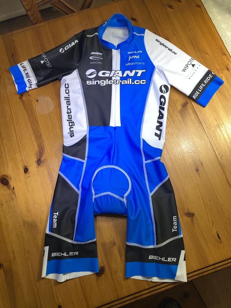 Biehler Radsportbekleidung Konvolut Giant bike de segunda mano — imagen 11 de 11