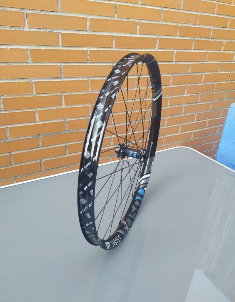 Dt Swiss 27, 5" HX1501 35mm hybrid Wheels d'occasion