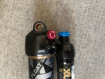 Brugt Fox FLOAT X Factory 2Pos-Adj EVOL LV E-MTB 2025 bike — billede 6 af 7