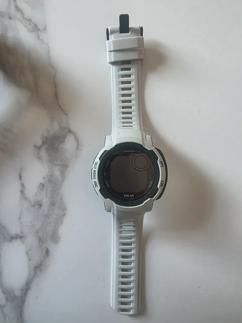 Used Garmin Instinct 2 Electronics