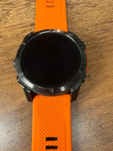 Used Garmin Fēnix 8 AMOLED 51 mm bike — image 2 of 4