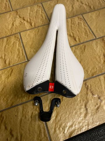Brugt Bontrager carbon 2018 bike — billede 3 af 5