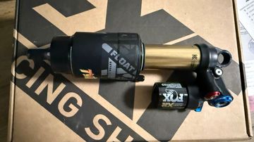 Used Fox Float X2 Factory 2025 bike — image 1 of 2