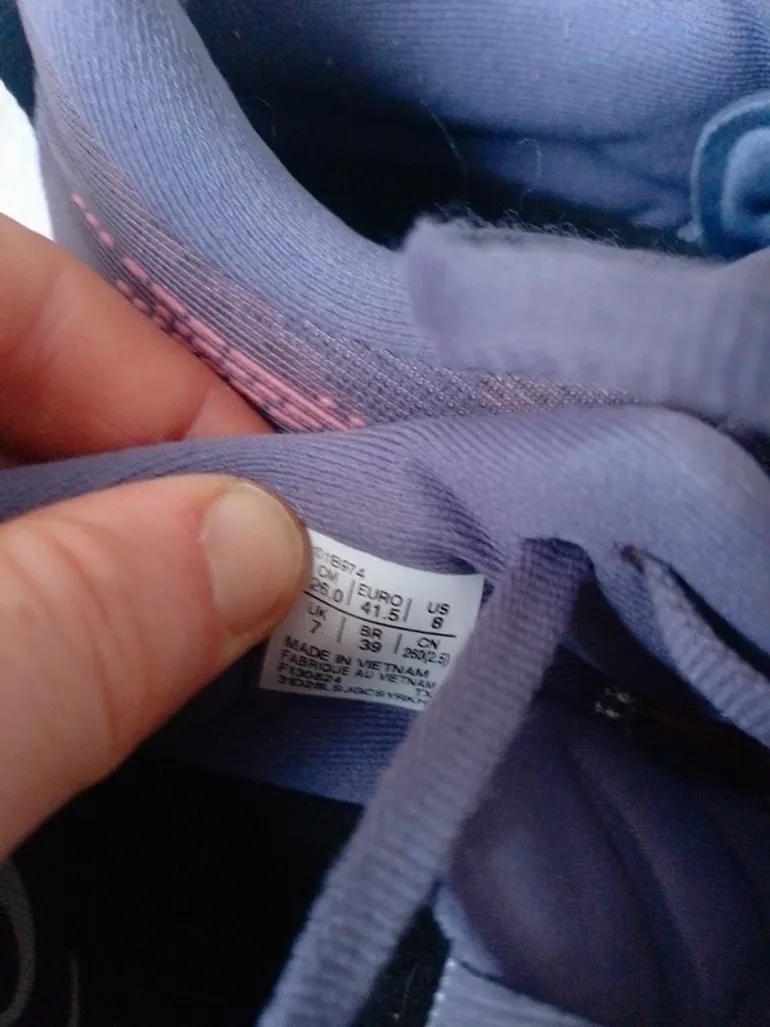 Used Asics Novablast 5 bike — image 8 of 13