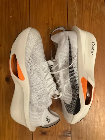 Used Nike Alphafly 3 bike — image 2 of 4