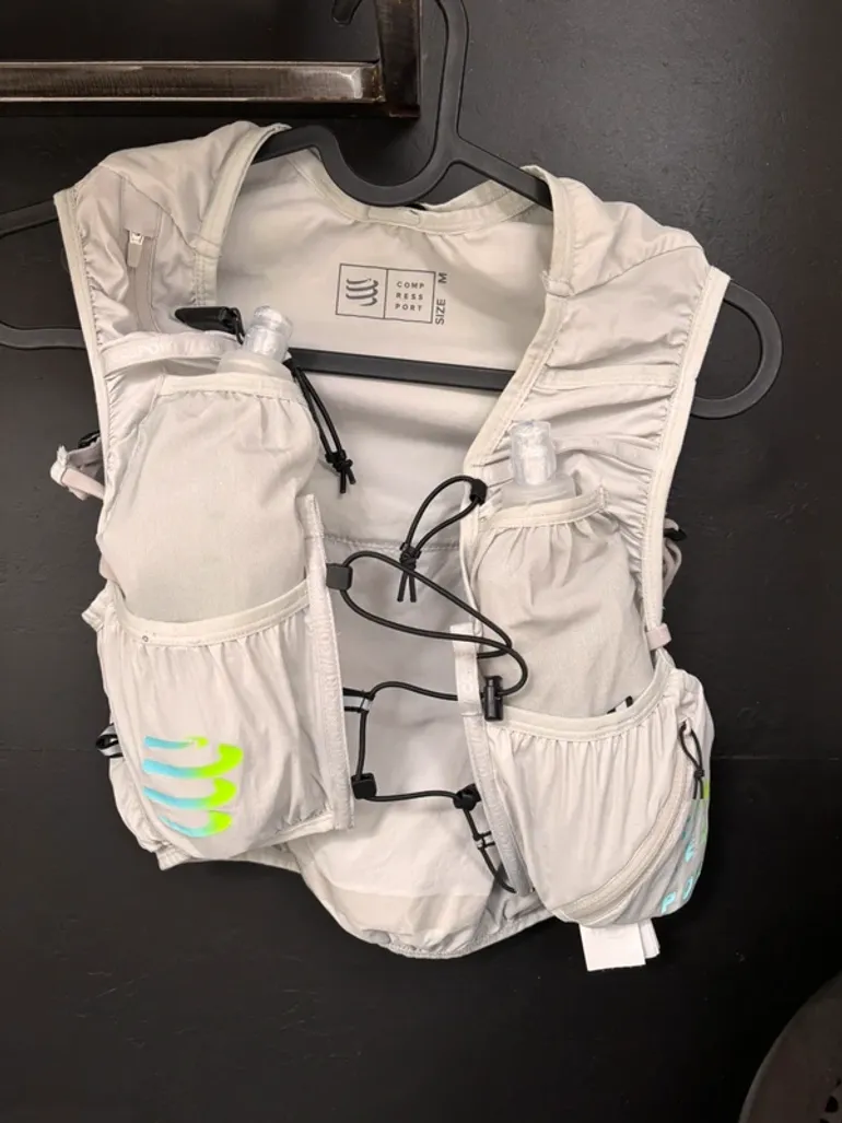 Used Compressport Trail Hydration Vest bike — image 2 of 6