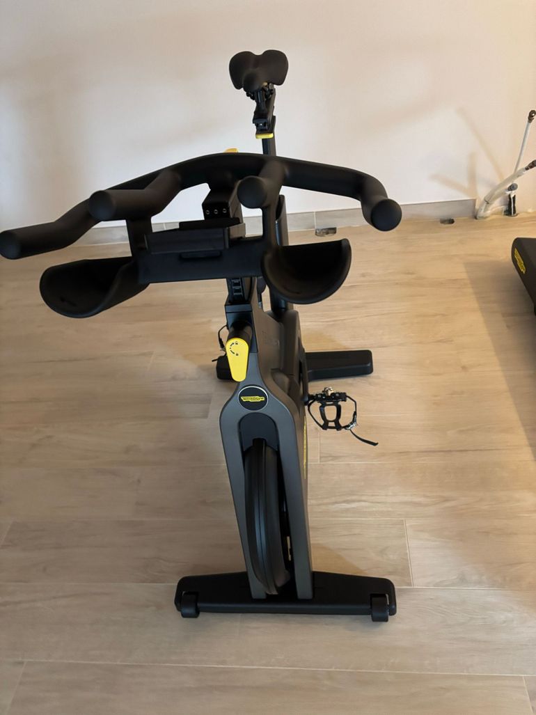Käytetty Technogym Cyclette 2022 bike — kuva 2 / 5