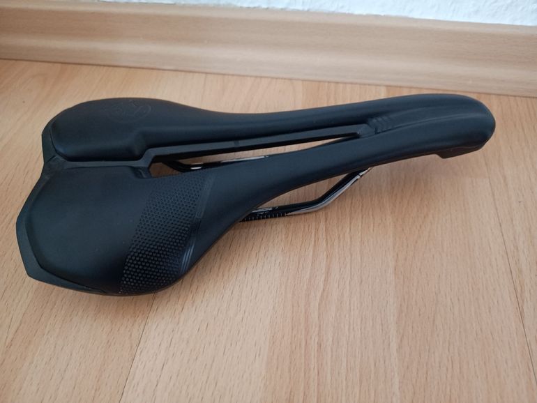 Pro Griffon Performance Saddle bike d'occasion — image 3 sur 5