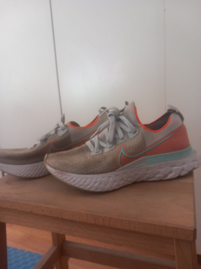Used Nike Running Shoes Running Shoes