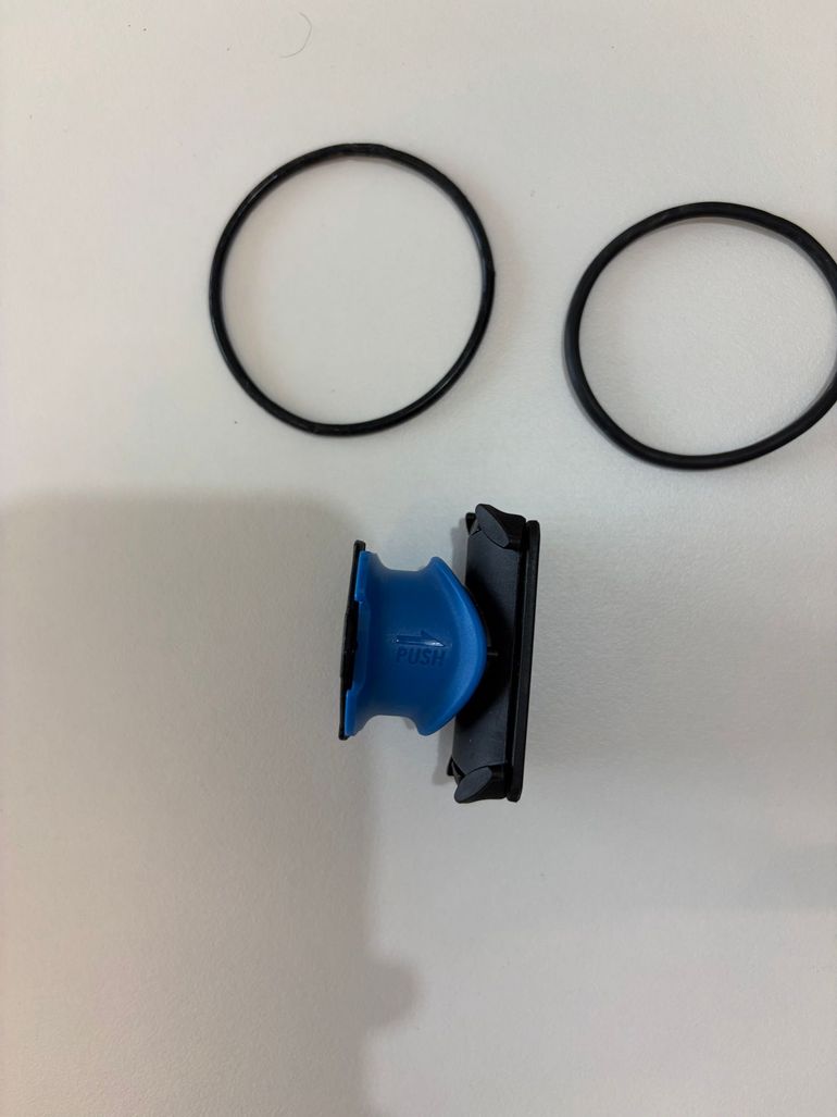 Used quad lok Quad Lock Mount bike — image 4 of 4