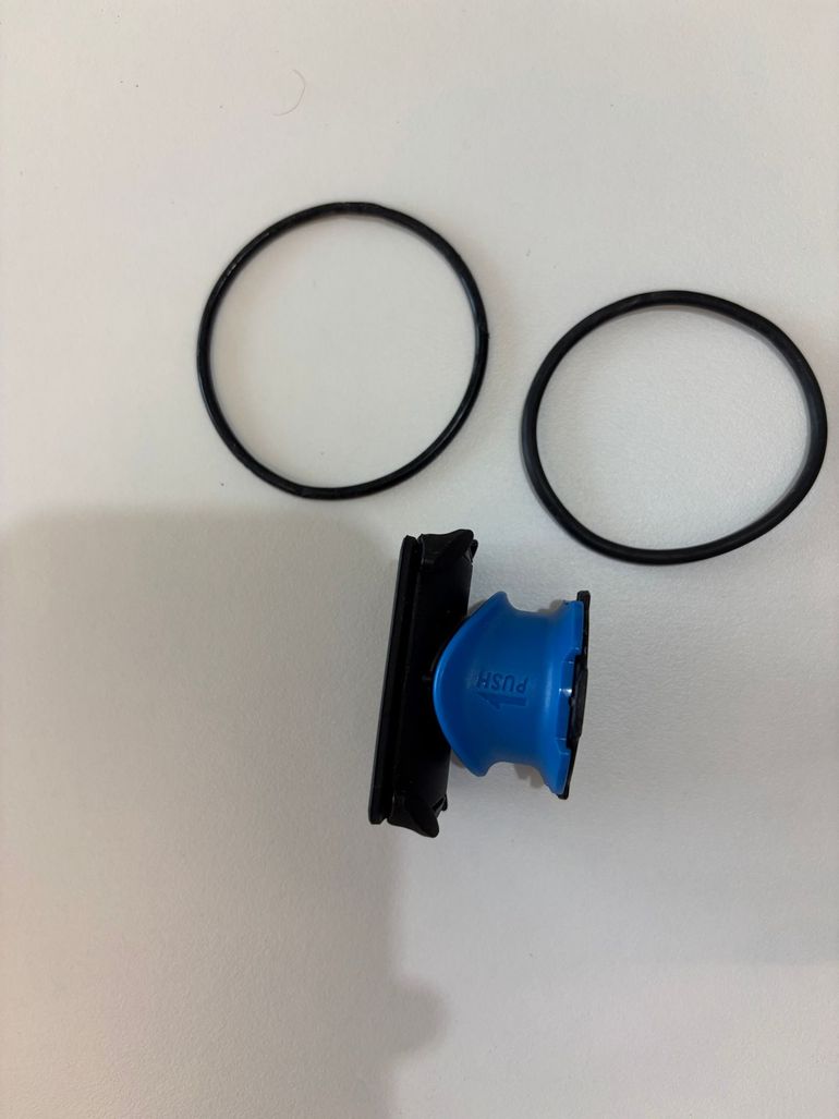Used quad lok Quad Lock Mount bike — image 2 of 4