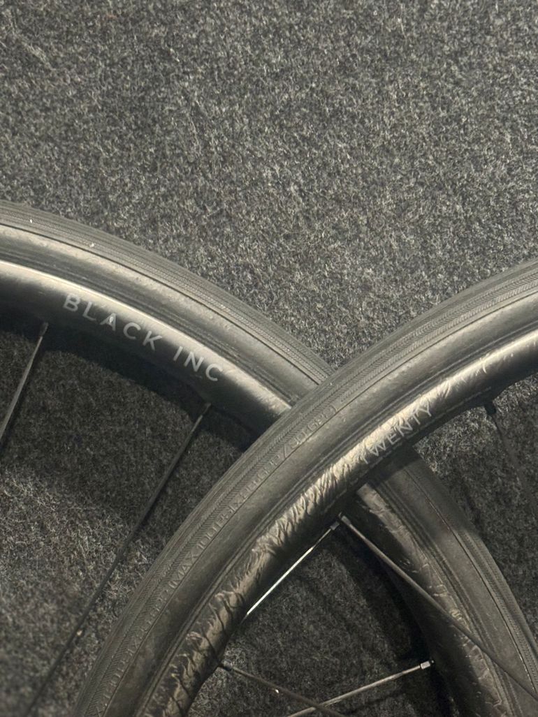 Used Black Inc twenty 2022 bike — image 9 of 9