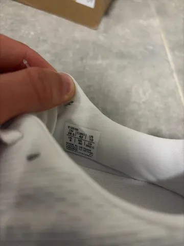 Used Asics Novablast 5 bike — image 4 of 5