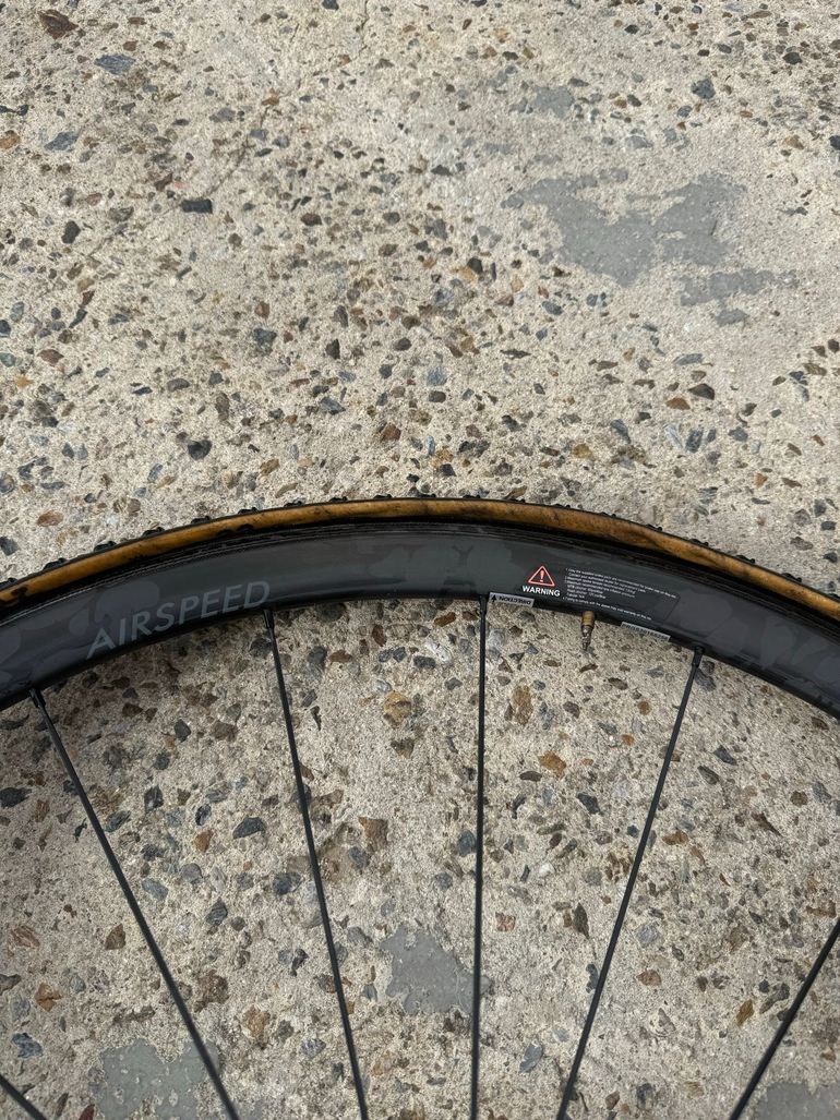 PROGRESS Carbon Wheels bike d'occasion — image 6 sur 8