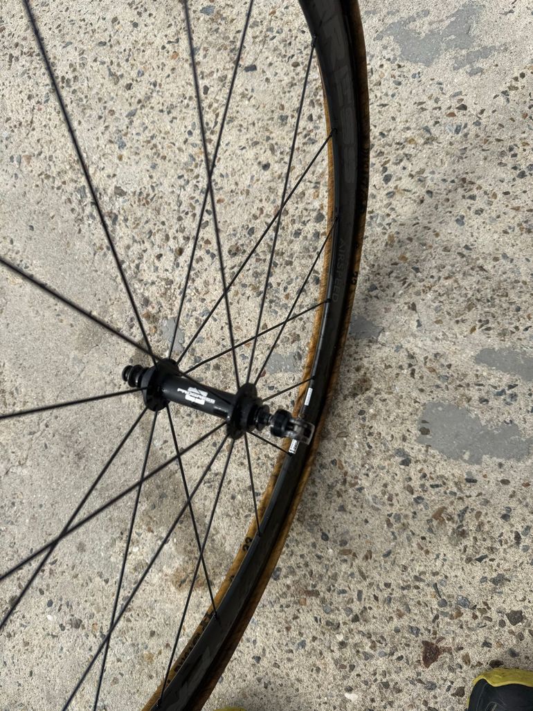 PROGRESS Carbon Wheels bike d'occasion — image 8 sur 8