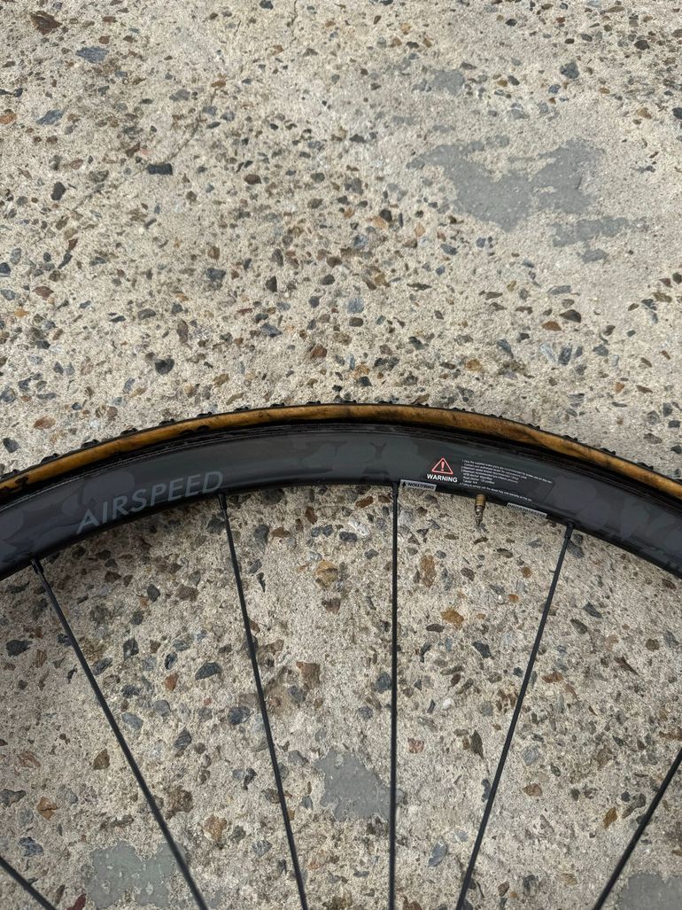 PROGRESS Carbon Wheels bike d'occasion — image 7 sur 8