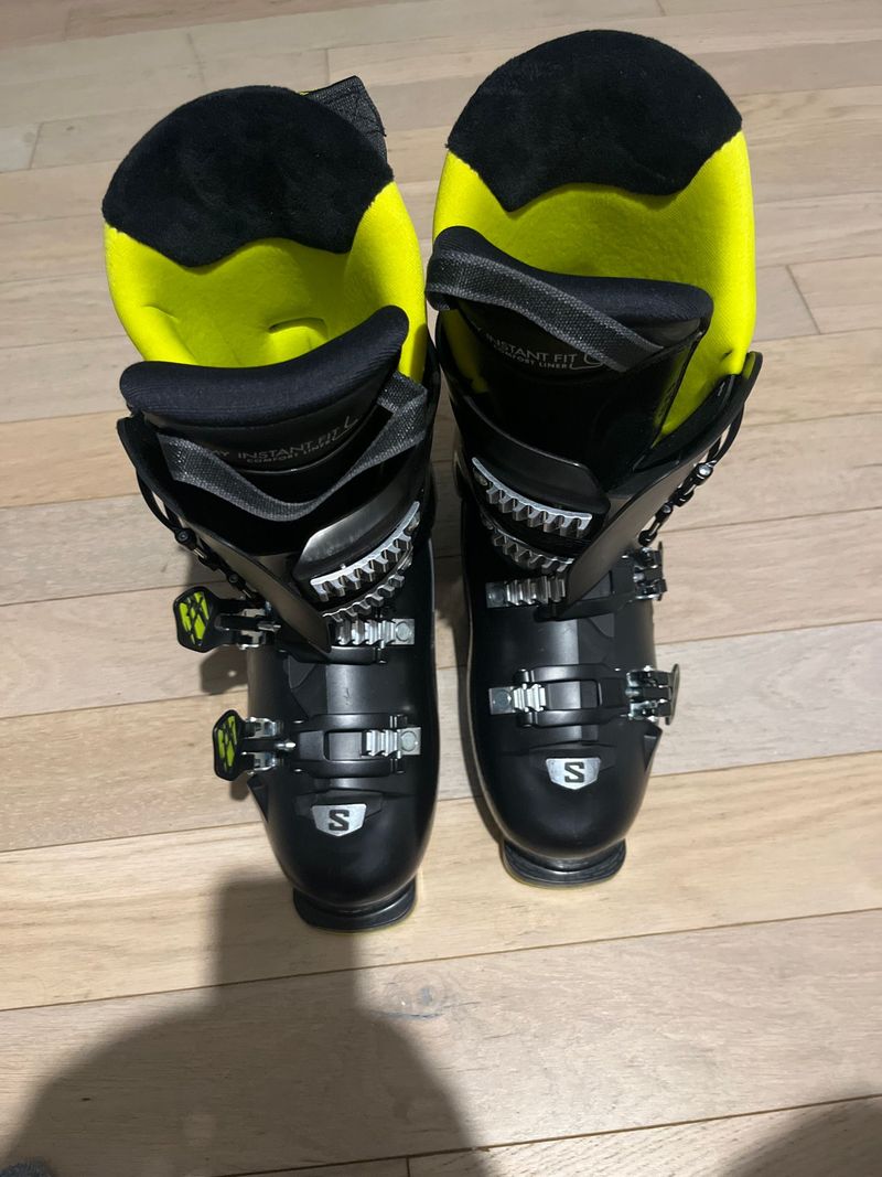 Used Salomon Ski Boots 2025 Skiing & Skitouring