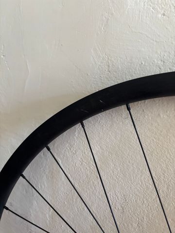 Used Syncros RP2.0 Disc bike — image 3 of 8