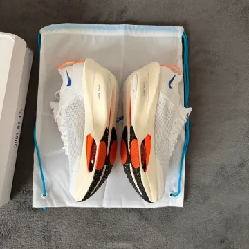 Used Nike Air Zoom Alphafly Next %3 bike — image 5 of 9